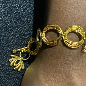 
            
                Load image into Gallery viewer, Twin Elegance Bracelet Gold Leo Zodiac Bracelet 18k sterling vermeil demi-fine jewelry
            
        